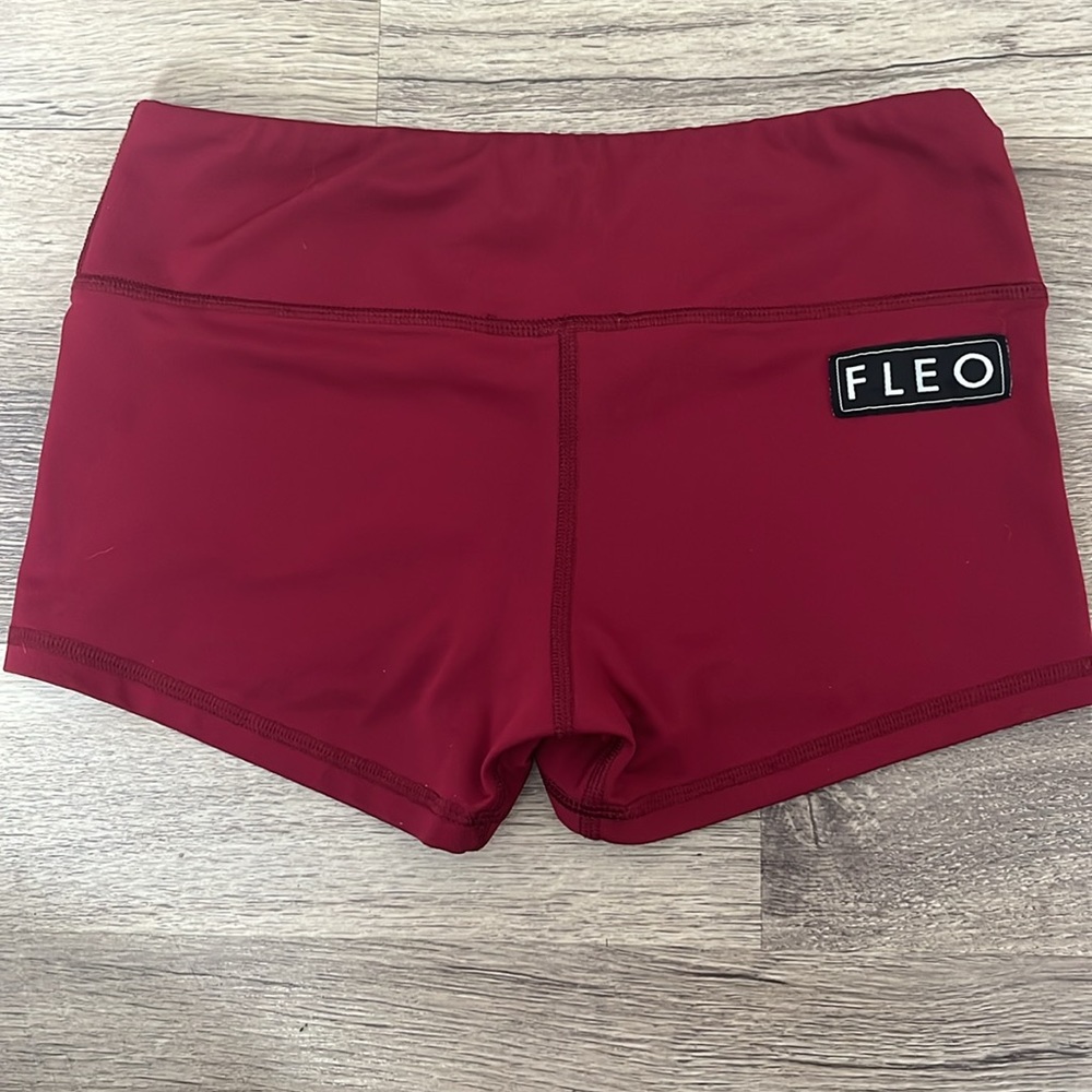 Maroon Fleo Shorts